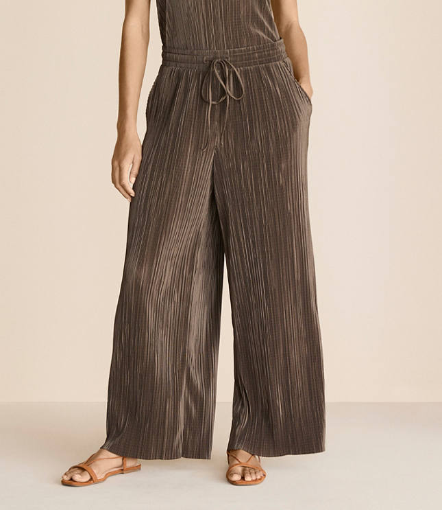 Lou & Grey Plisse Wide Leg Crop Pants