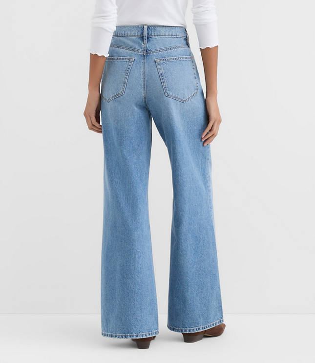 Rivete Petite High Rise Relaxed Wide Leg Jeans in Light Wash