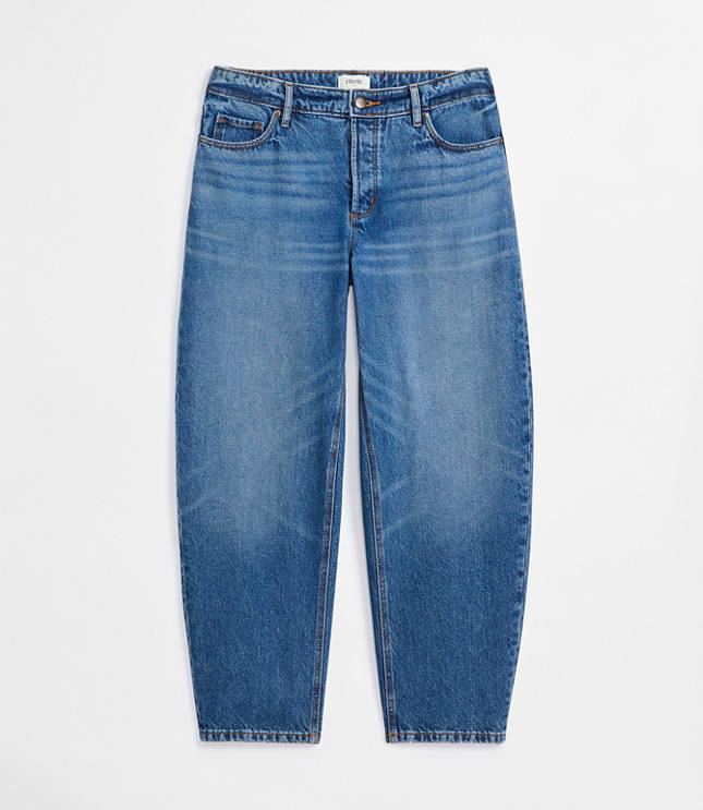 Rivete Curvy Mid Rise Barrel Jeans in Echo Wash