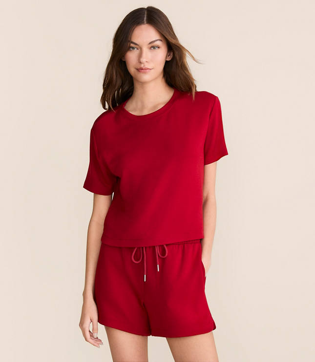Lou & Grey Lightweight Scubasoft Rounded Hem Tee carousel Product Image 1