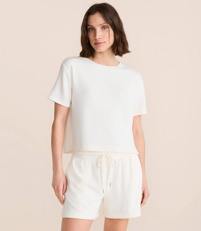 Lou & Grey Lightweight Scubasoft Rounded Hem Tee carousel Product Image 1