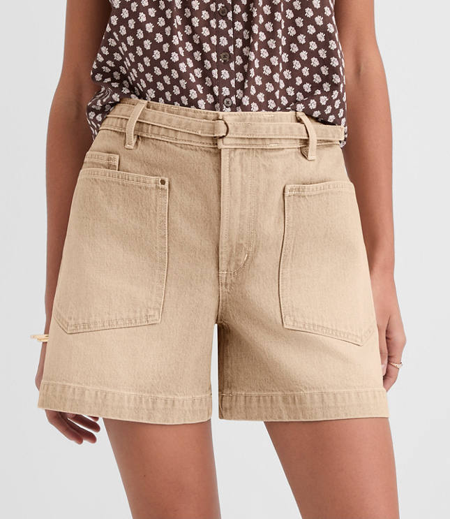 Tall Curvy Belted Denim Utility Shorts in Washed Neutral
