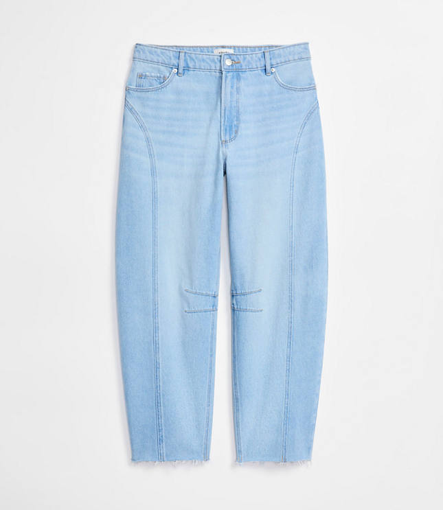 Rivete Petite Fresh Cut Horseshoe Jeans in Haze Wash