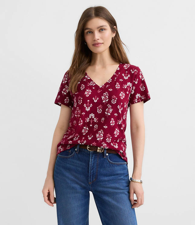 Floral Everyday V-Neck Tee