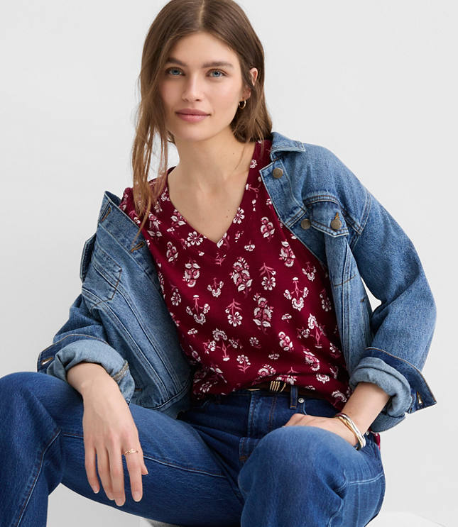 Floral Everyday V-Neck Tee