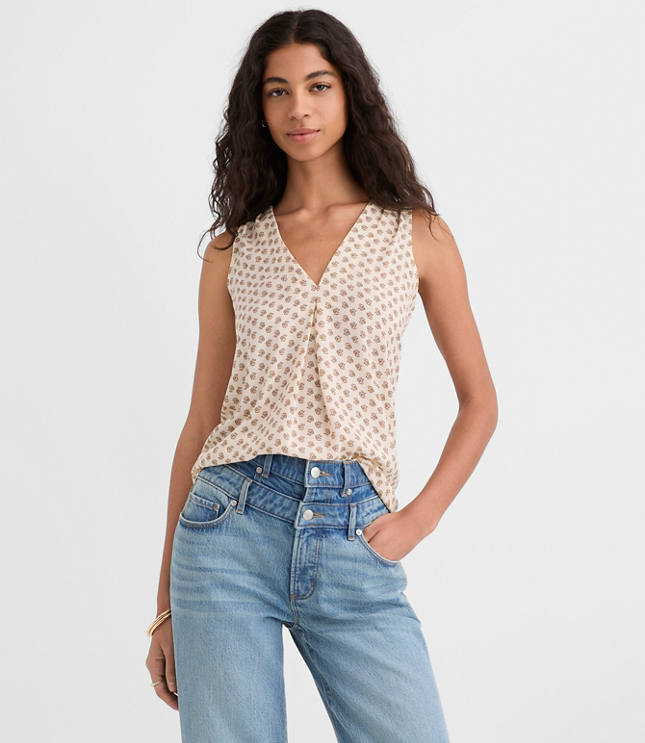 Floral Pleated V-Neck Mixed Media Shell