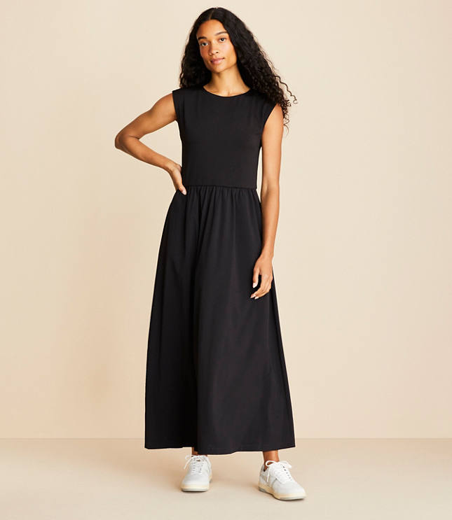 Lou & Grey Mixed Media Maxi Pocket Dress