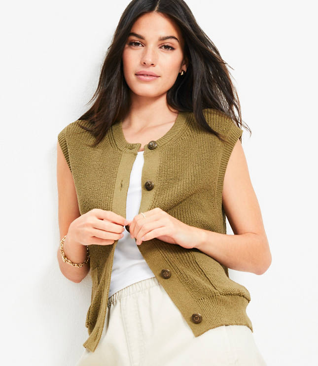 Ribbed Pocket Sweater Vest