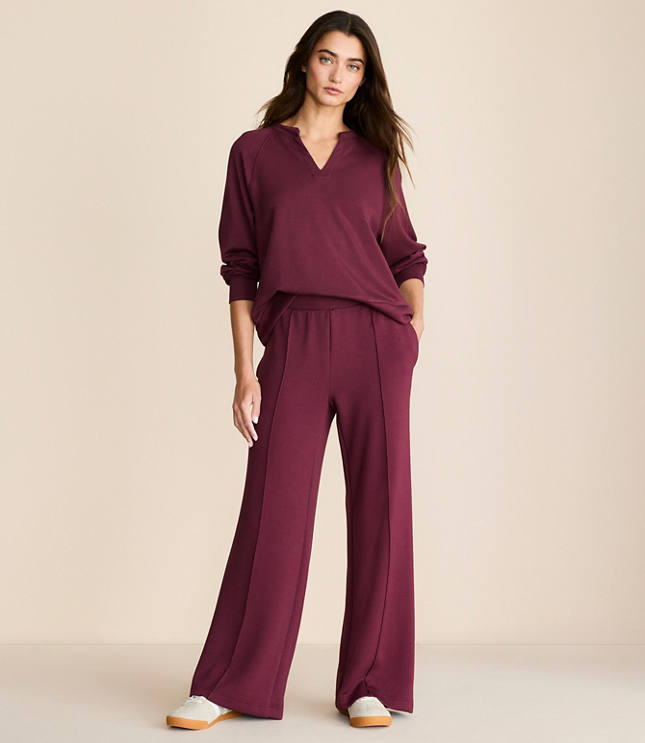 Lou & Grey Scubasoft Pintucked Wide Leg Pants