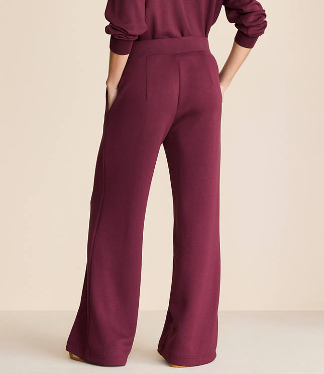 Lou & Grey Scubasoft Pintucked Wide Leg Pants