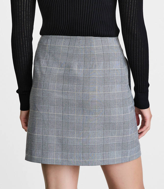 LOFT Versa Seasonless Stretch Pocket Mini Skirt Plaid