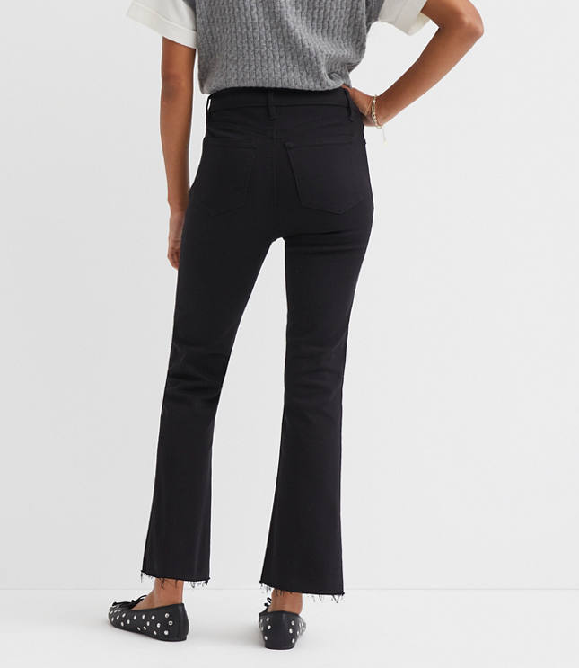 Fresh Cut High Rise Kick Crop Jeans in Jet Black Wash