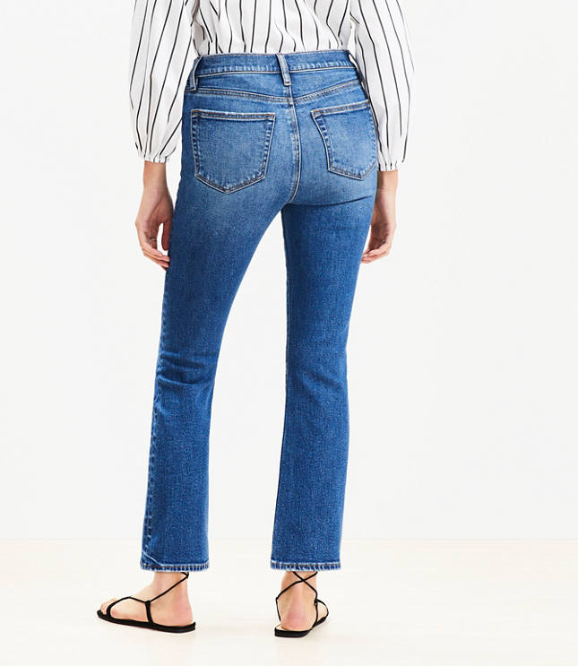 Curvy High Rise Kick Crop Jeans in Bright Medium Stone Wash