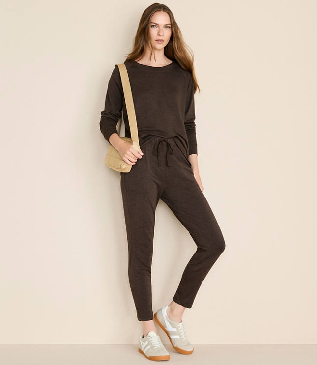 Lou & Grey Heathered Signaturesoft Sweatpants