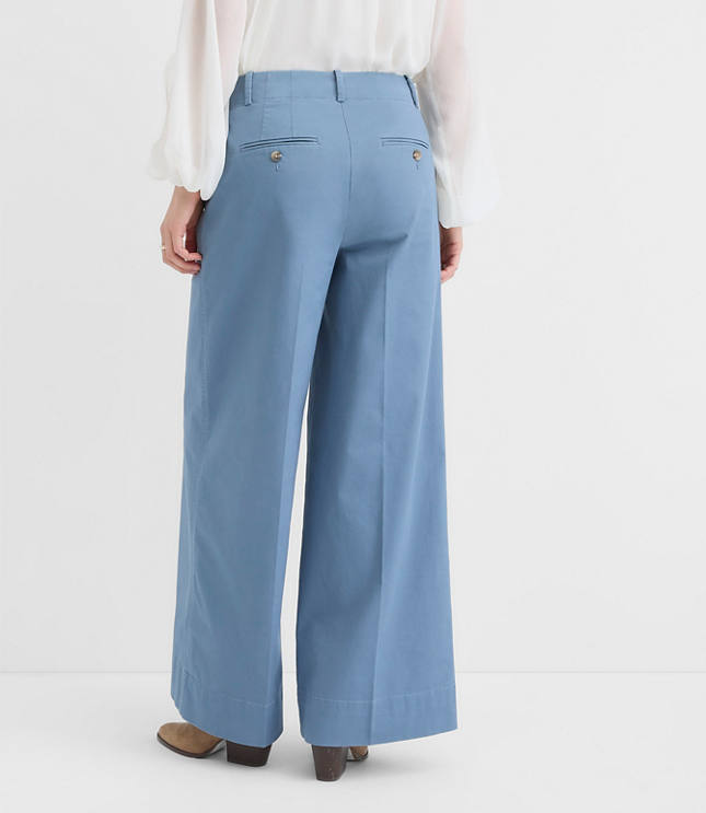 Pintucked Wide Leg Pants