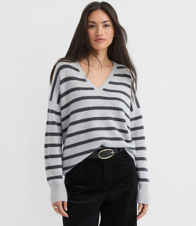 Petite Stripe Relaxed V-Neck Cashmere Sweater