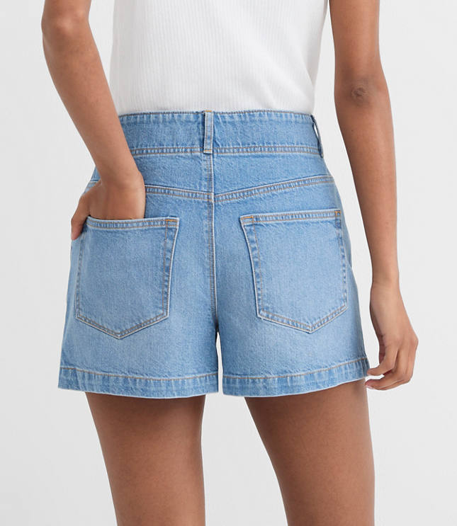 Rivete Seamed High Rise Denim Shorts in Mid Wash