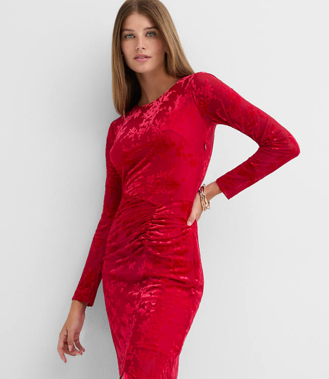 Petite Floral Velvet Ruched Midi Dress
