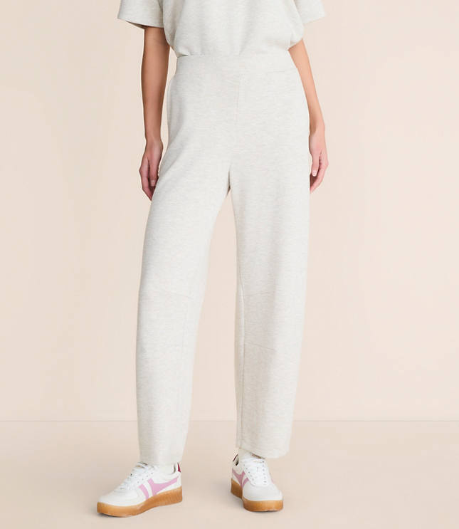 Lou & Grey Scubasoft Relaxed Taper Pants