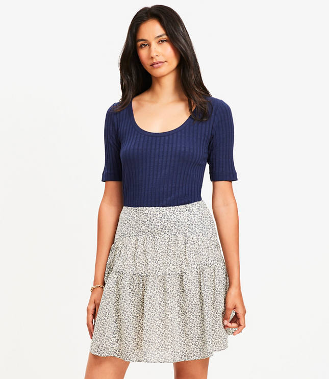 Ribbed Scoop Neck Tee