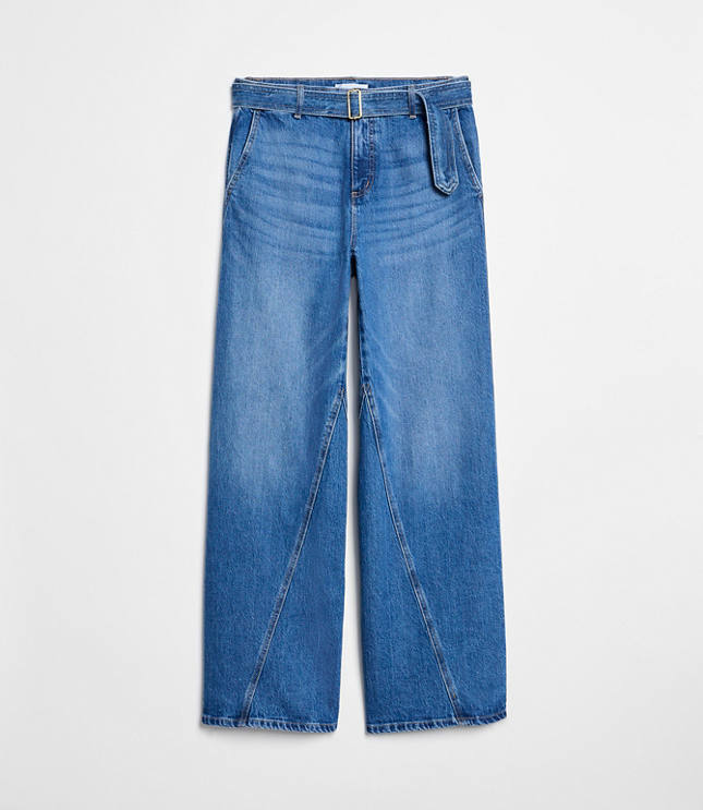 Petite Belted Slim Wide Leg Jeans in Bright Medium Stone Wash