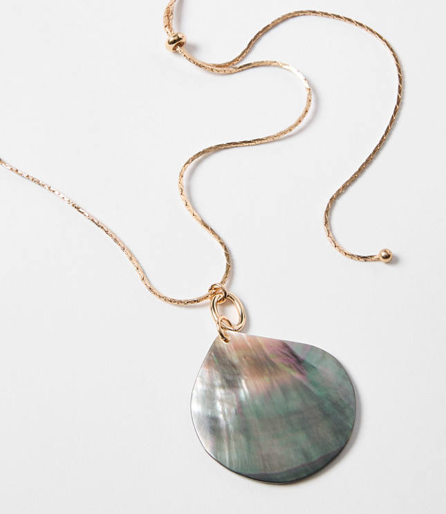 Shell Pull Tie Statement Necklace