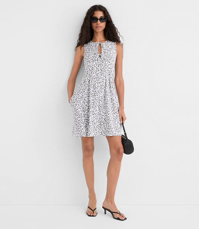 Petite Floral Pintucked Bow Mini Pocket Dress