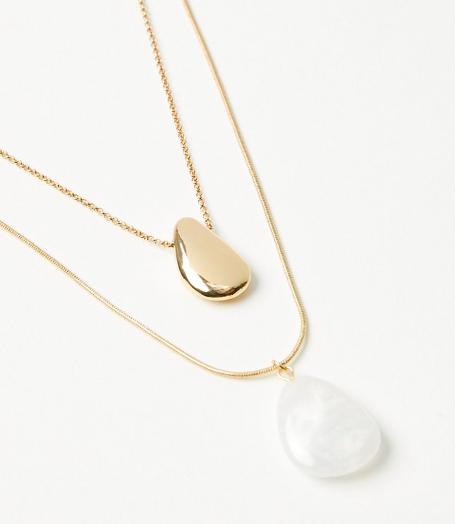 Double Chain Pendant Necklace - Mother Of Pearl