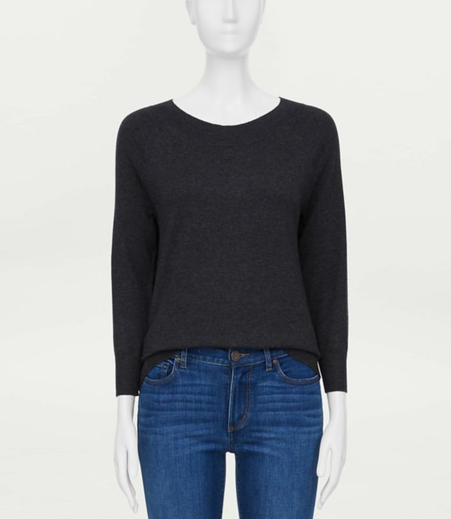 raglan neck